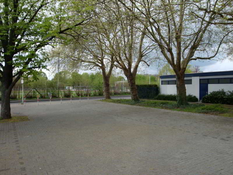 Wohnmobilstellplatz am Freizeitbad Werl Wohnmobilstellplatz am Freizeitbad Werl