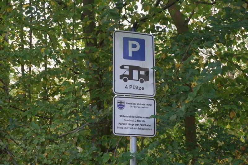 Wohnmobilstellplatz am Freibad Wickede Wohnmobilstellplatz am Freibad Wickede