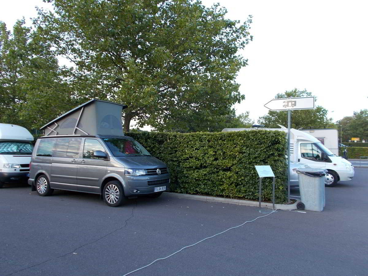 Wohnmobilstellplatz in der Autostadt Wohnmobilstellplatz in der Autostadt