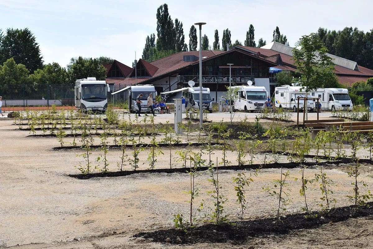 Wohnmobilstellplatz Am Pflegerspitz in Kelheim Wohnmobilstellplatz Am Pflegerspitz in Kelheim