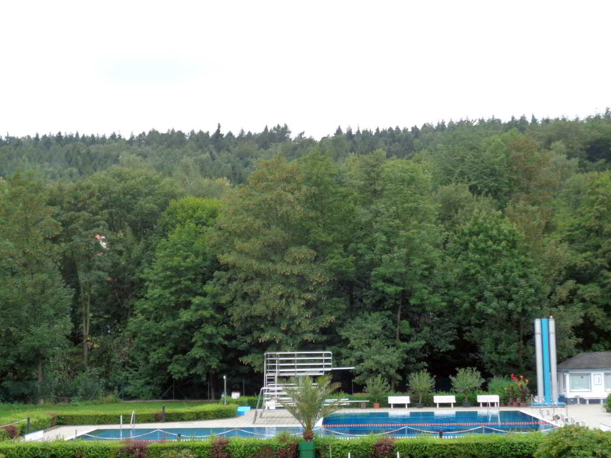 Wohnmobilstellplatz am Freizeitbad Billy Wohnmobilstellplatz am Freizeitbad Billy