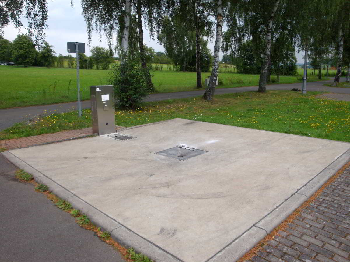 Wohnmobilstellplatz an der VulkanTherme Wohnmobilstellplatz an der VulkanTherme