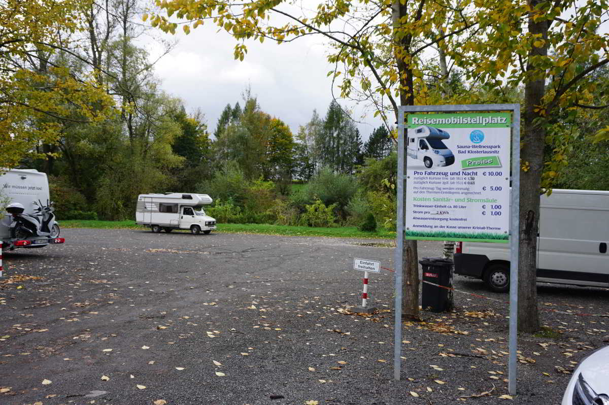 Wohnmobilstellplatz am Kristall Wellnesspark Wohnmobilstellplatz am Kristall Wellnesspark
