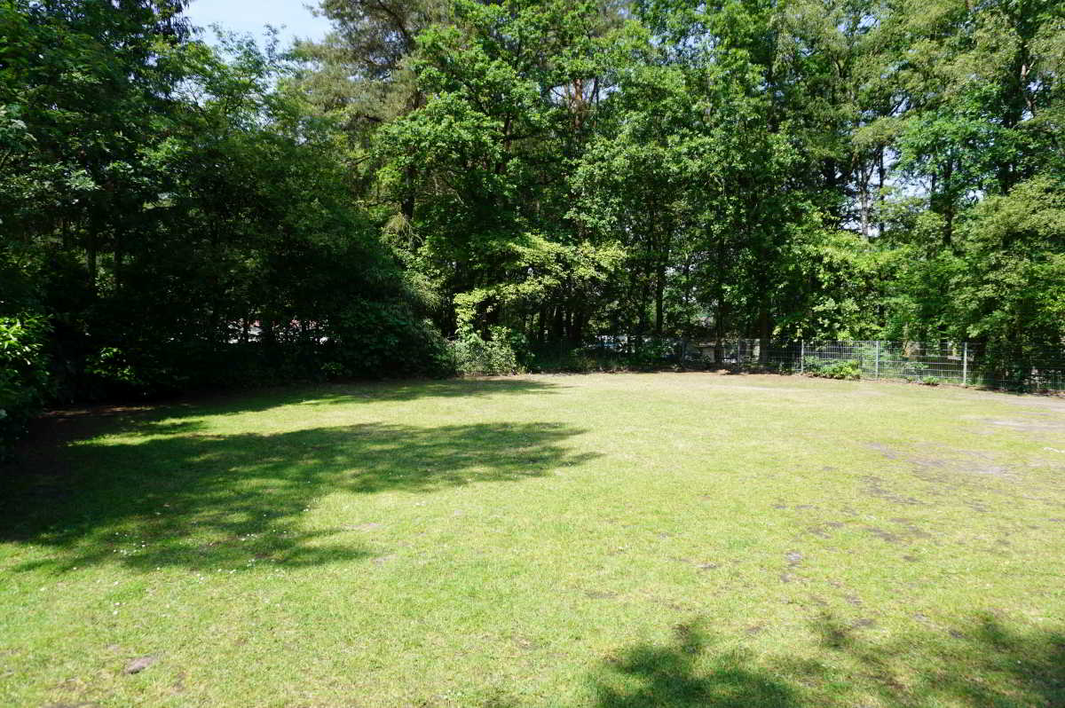 Waldcampingplatz der Gemeinde Uelsen Waldcampingplatz der Gemeinde Uelsen