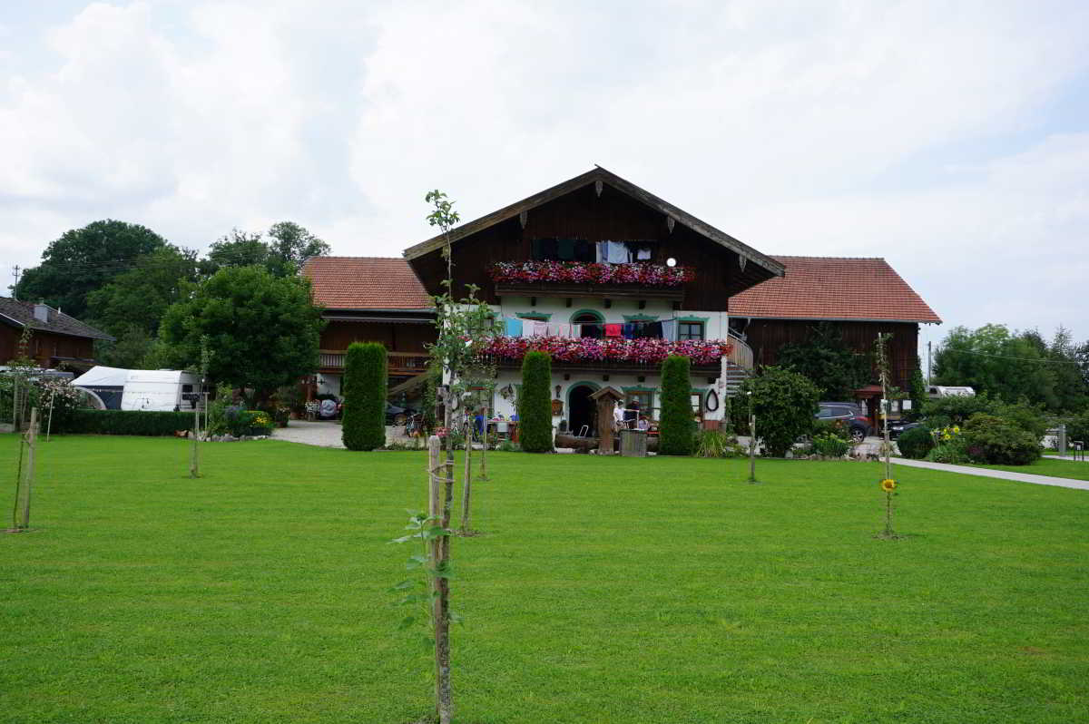Wohnmobilstellplatz Steiner in Übersee Wohnmobilstellplatz Steiner in Übersee am Chiemsee