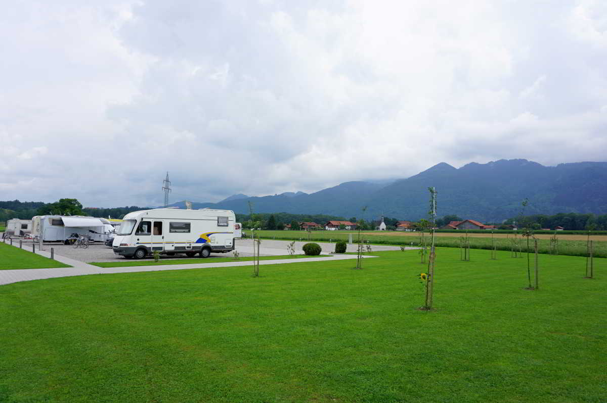 Wohnmobilstellplatz Steiner in Übersee am Chiemsee Wohnmobilstellplatz Steiner in Übersee am Chiemsee