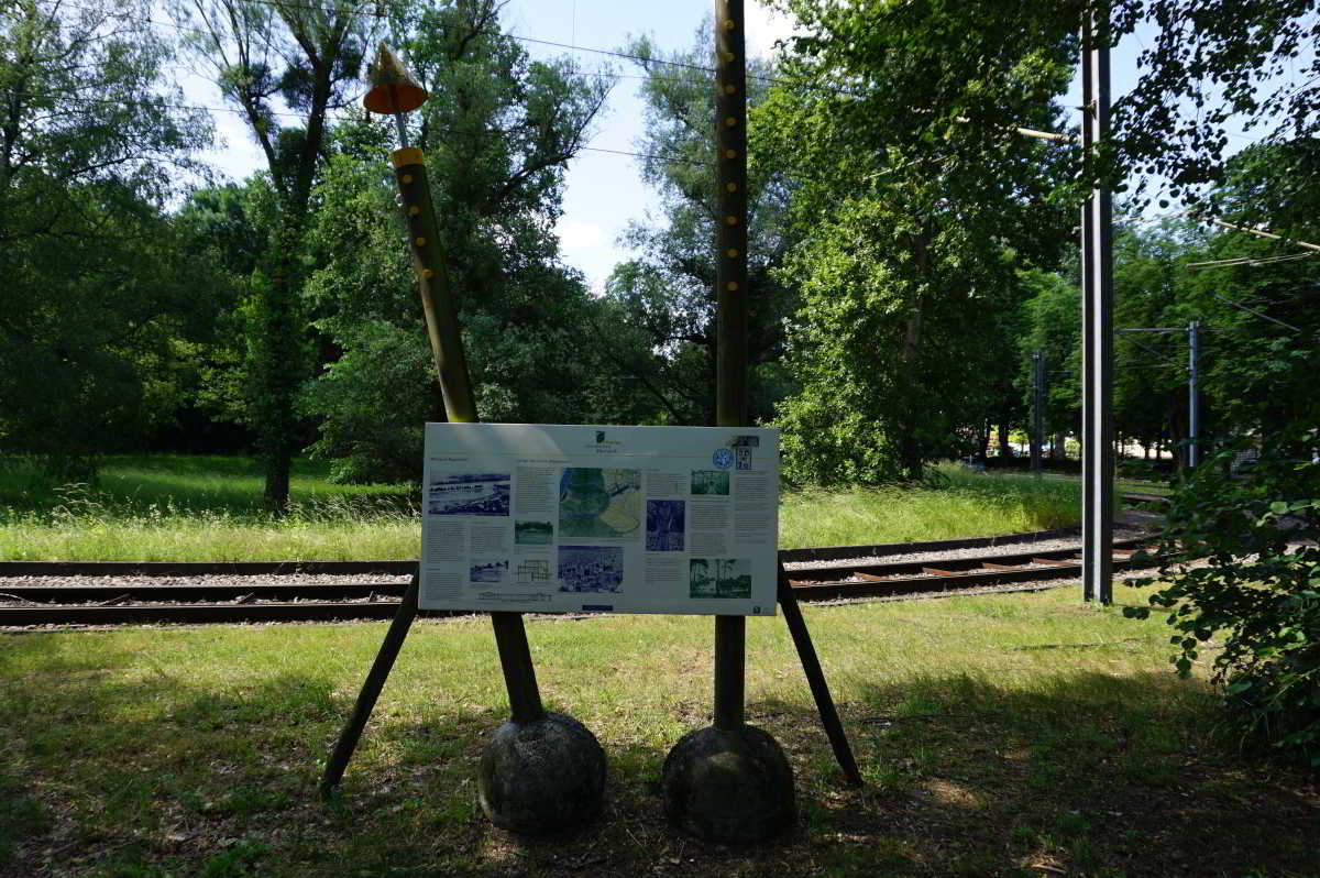 Wohnmobilstellplatz am Rheinstrandbad Wohnmobilstellplatz am Rheinstrandbad