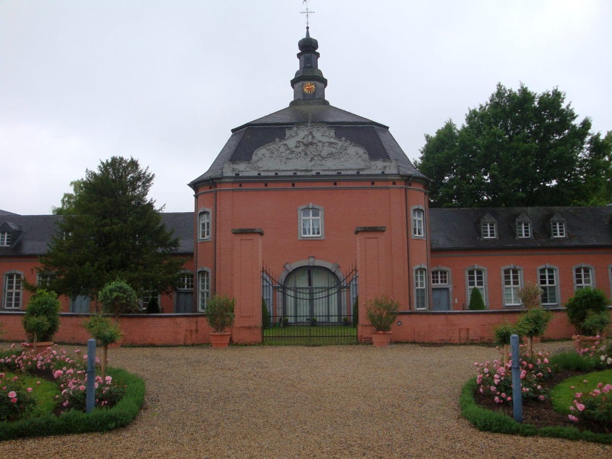 Reisemobilstellplatz Schloss Wickrath Reisemobilstellplatz Schloss Wickrath