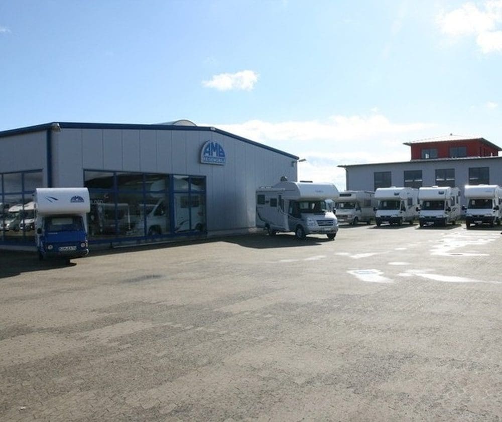 Wohnmobilstellplatz bei AMB Reisemobile Wohnmobilstellplatz bei AMB Reisemobile