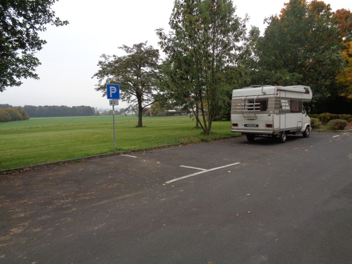 Wohnmobilstellplatz am Naturbadesee Stockelache Wohnmobilstellplatz am Naturbadesee Stockelache