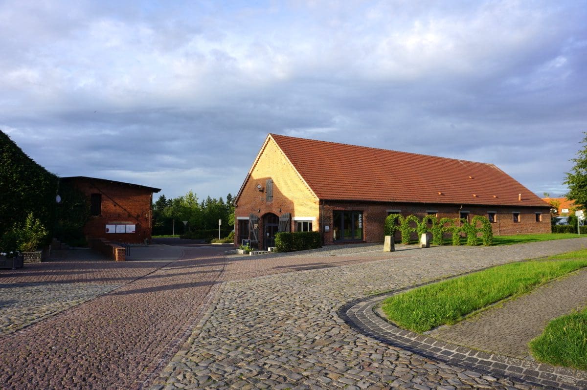 Wohnmobilstellplatz am Kloster Jerichow Wohnmobilstellplatz am Kloster Jerichow