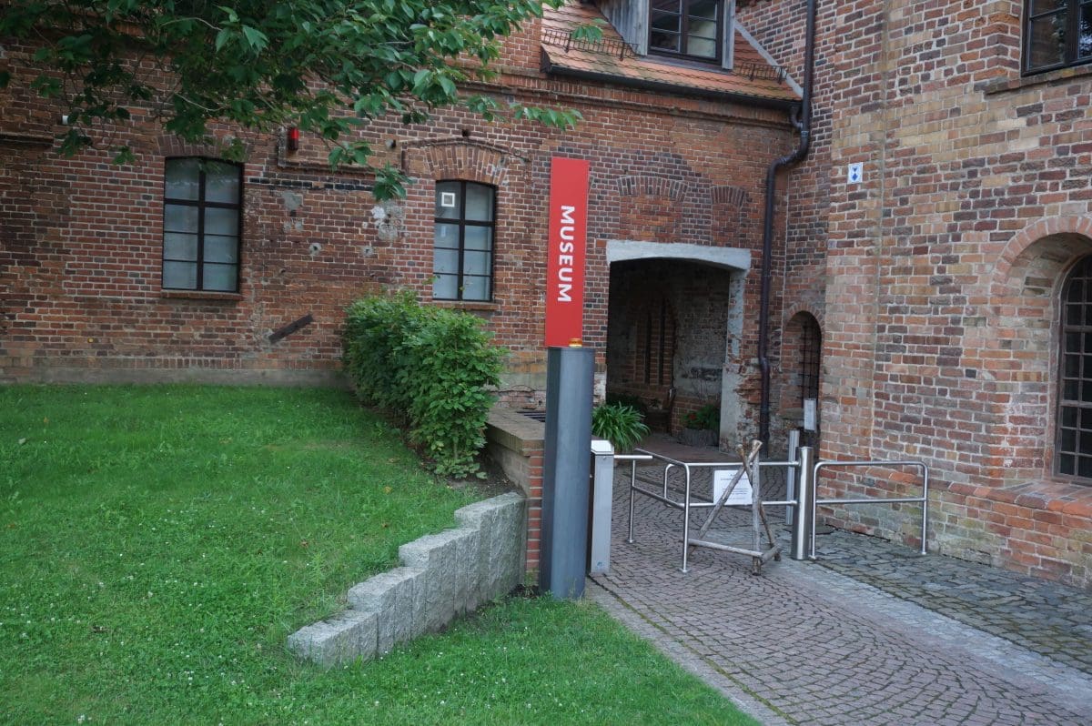 Wohnmobilstellplatz am Kloster Jerichow Wohnmobilstellplatz am Kloster Jerichow
