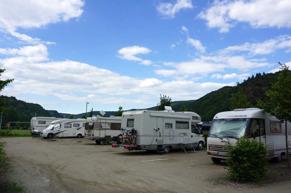 Reisemobilstellplatz der Stadt Bacharach am Rhein Reisemobilstellplatz der Stadt Bacharach