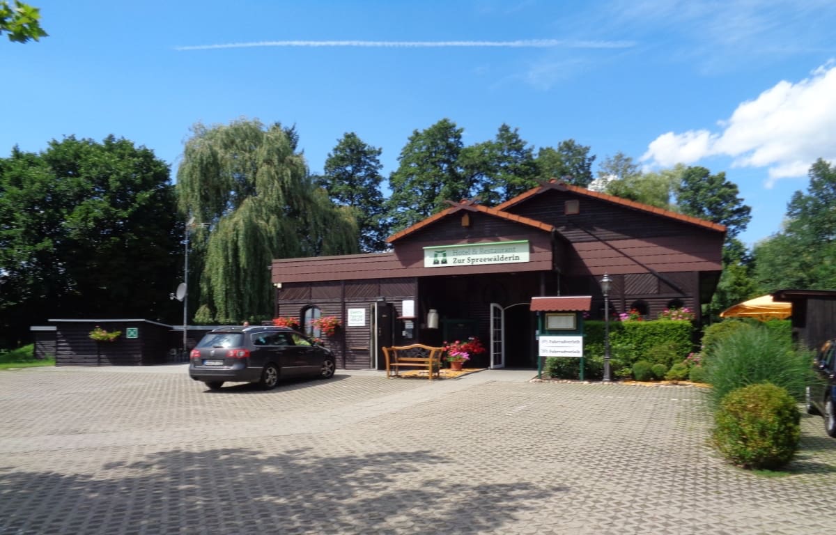Wohnmobilstellplatz am Restaurant Spreewälderin Wohnmobilstellplatz am Restaurant Spreewälderin