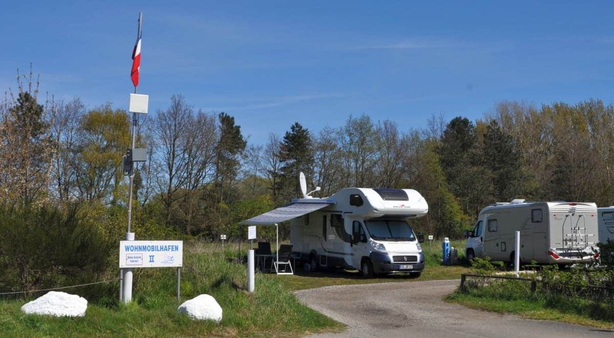 Wohnmobilstellplatz am Wassersportzentrum in Großenbrode Wohnmobilstellplatz am Wassersportzentrum in Großenbrode
