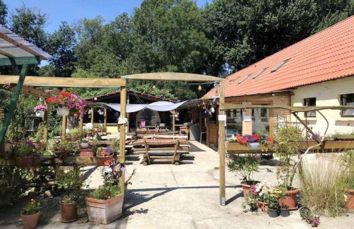 Wohnmobilstellplatz am Hof Lüttkevitz Wohnmobilstellplatz am Hof Lüttkevitz