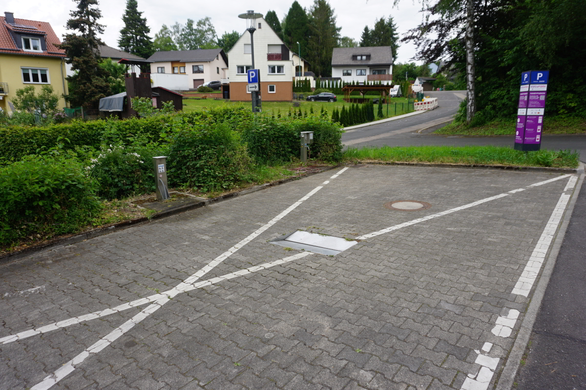 Wohnmobilstellplatz am Labachweg in Hermeskeil Wohnmobilstellplatz am Labachweg in Hermeskeil