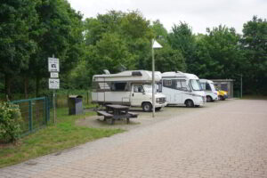 Wohnmobilstellplatz Karpfenplatz in Reinfeld Wohnmobilstellplatz Karpfenplatz in Reinfeld