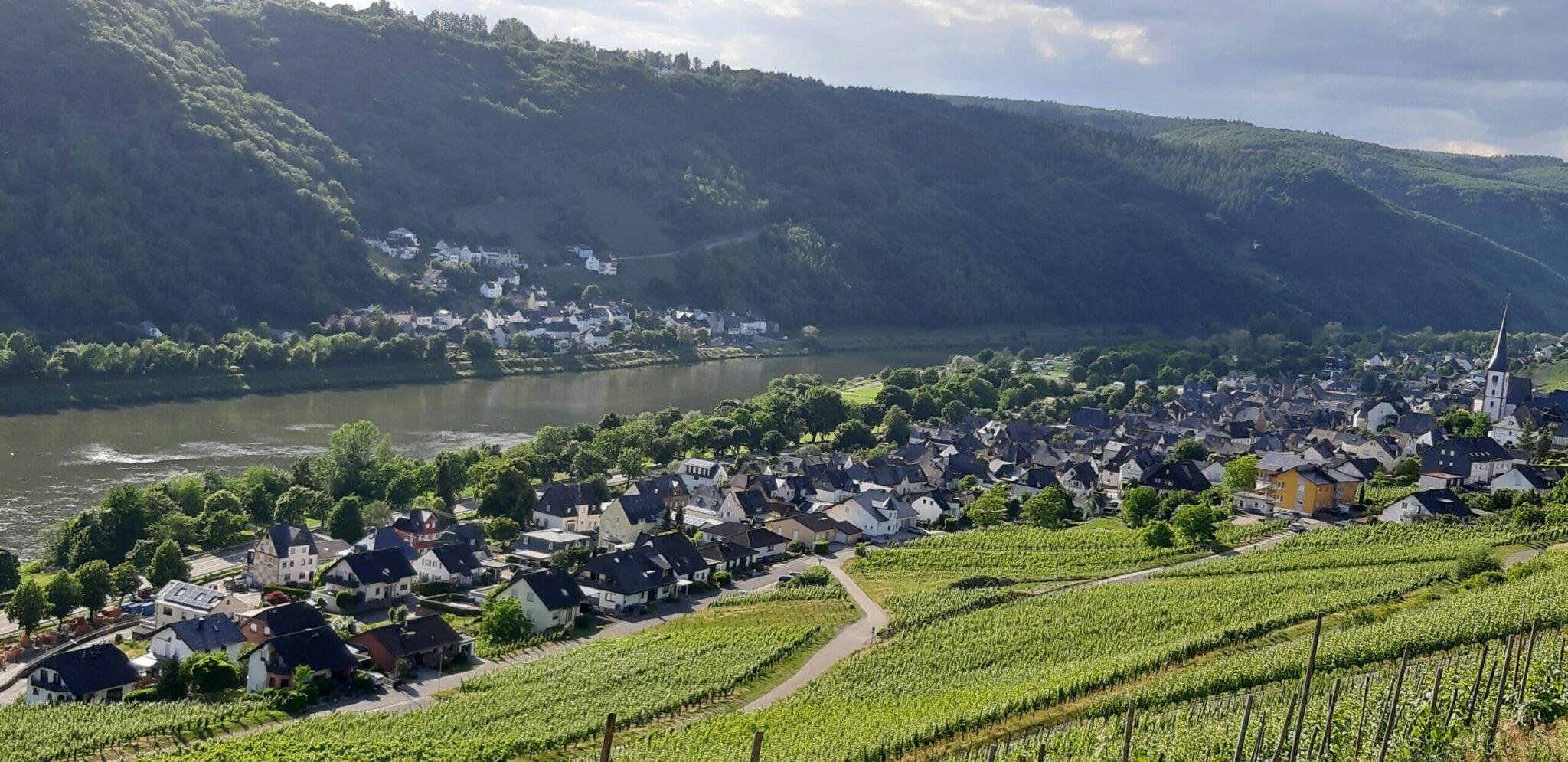 Wohnmobilstellplatz Enkirch Wohnmobilstellplatz Enkirch